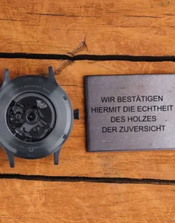 Armbanduhr Zweimaster 