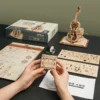 3-D-Holzpuzzle: Cello mit Klang