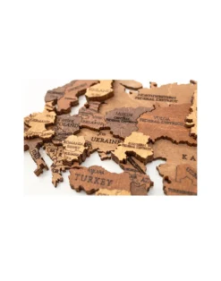 3-D-Holzpuzzle-Set: Weltkarte mit 288 Flaggen-Pins